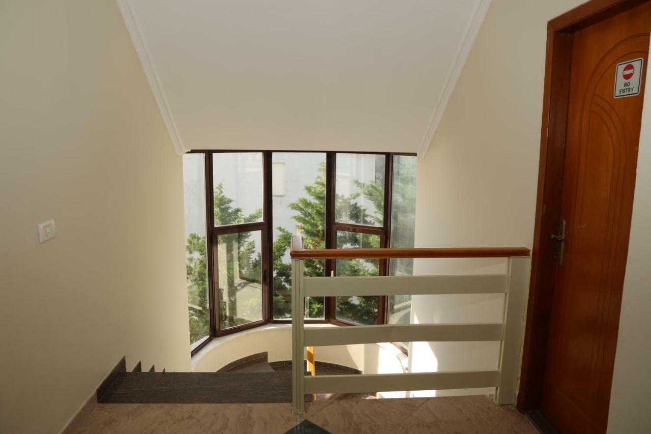 Hotel Mava